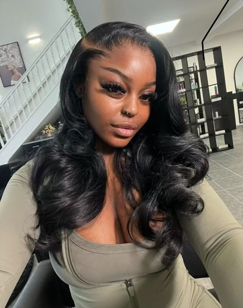 Side Part Loose Curls Wig, Bouncy Curls Side Part, Wand Curls Side Part Wig, Wand Curl Side Part, Side Part Buss Down With Curls, Side Part Curled Hairstyles, Body Wave Curls Black Women, Pageant Hair Black Women, Body Wave Wig Hairstyles Middle Part