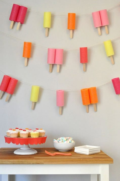 These 15 DIY ice cream-themed party ideas will make you wish every day was National Ice Cream Day. Popsicle Party Decorations, Popsicle Garland, Candyland Party Decorations, Spring Baby Shower Themes, Garden Bunting, Pool Noodle Crafts, Popsicle Party, Pastel Cupcakes, Summer Window