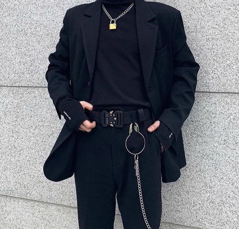 Guys Prom Outfit, Little Black Dress Outfit, Badass Outfit, Academia Outfits, Black Dress Outfits, Dark Outfits, Estilo Punk, Prom Outfits, Streetwear Men Outfits