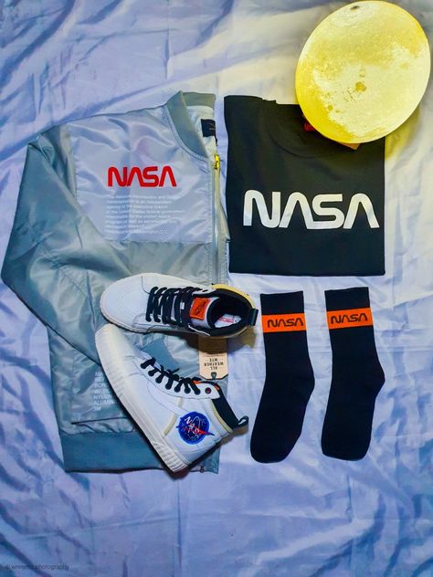 Nasa Clothes Outfit, Nasa Outfit Aesthetic, Nasa Aesthetic Outfit, Nasa Outfit, Nasa Punk, Sm Aesthetic, Nasa Aesthetic, Nasa Merch, Nasa Jacket