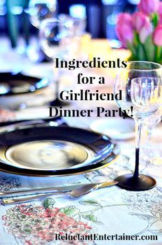 Girlfriend Dinner, Girls Night Dinner, Party Chicken, The Kinfolk Table, Girls Dinner, Diy Wedding Planner, Dinner Party Games, Budget Party, Dinner Party Decorations