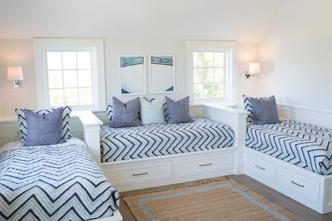 Bunk Room Ideas, Bunk Bed Rooms, Short Hairstyles For Men, Disney Florida, Dresser Bed, Beach House Interior Design, Bunk Rooms, Kure Beach, Bunk Bed Designs