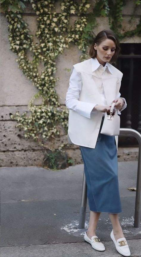 Olivia Palermo Street Style 2024, Olivia Palermo Style Casual 2024, Olivia Palermo Flats, Olivia Palermo Style Casual, Olivia Palmero, Olivia Palermo Street Style, Olivia Palermo Lookbook, Olivia Palermo Style, Jean Trends