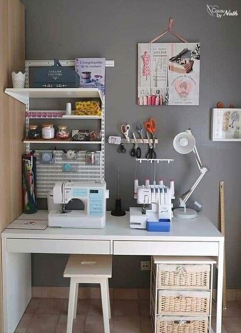 Desk Organization Small Spaces, Craft Desk Organization, Small Sewing Space, Small Sewing Rooms, Sewing Nook, Armoire Ikea, Sewing Corner, Sewing Desk, Sewing Room Inspiration