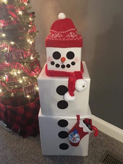 Snowman Package Tower Gift Tower Ideas, Snowman Gift Tower, Diy Snowman Gifts, Team Dean, Package Wrapping, Xmas Games, Gift Towers, Snowman Gifts, Diy Snowman