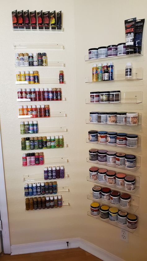 Clear Acrylic Shelves Display, Acrylic Shelf Ideas, Acrylic Wall Organizer, Diy Paint Organizer, Diy Paint Storage, Paint Bottle Storage, Toy Storage Wall, Picture Ledge Display, Paint Shelves