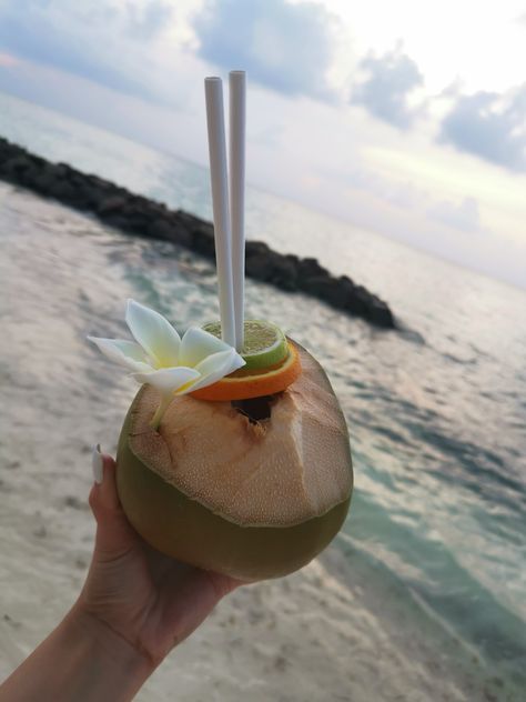 Pina Colada on Maldives, The residence Maldives at Dhigurah Maldives Food, Vacation Maldives, Pina Colada, Aesthetic Food, Maldives, Juice, Restaurant, Fruit, Collage