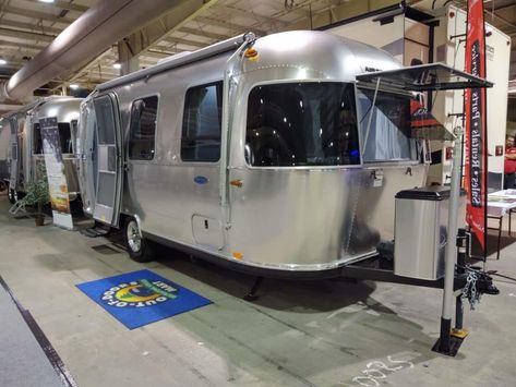 2019 Airstream 22FT Sport For Sale in Raleigh - Airstream Marketplace Airstream Sport, Airstream For Sale, Airstream Trailers For Sale, Microwave Convection Oven, Airstream Trailers, Recreational Vehicles, The Next, For Sale, Airstream Caravans