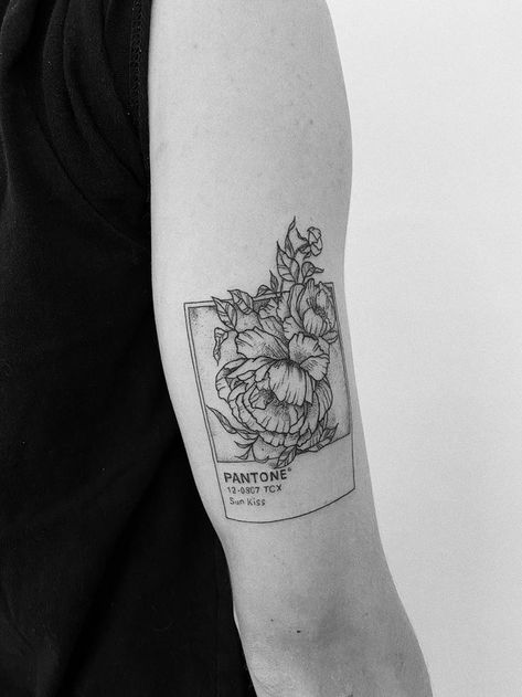 Black Line Tattoo, Tattoo World, Quality Tattoo, Weird Tattoos, Classic Tattoo, Dainty Tattoos, Black Ink Tattoos, Simplistic Tattoos, Tattoos Ideas