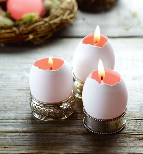 How to make pretty Easter egg candles - Chatelaine Shaving Cream Easter Eggs, Candle Tutorial, Making Easter Eggs, Egg Candle, Shell Candles, Easter Candles, Easter Eggs Diy, Deco Floral, Easter Brunch