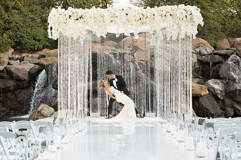 A Galia Lahav Bride for a Super Luxe White and Gold Jewish Wedding at The Four Seasons Westlake Village, California, USA Ceremony Decorations Indoor, Wedding Ceremony Decorations Indoor, Indoor Wedding Ceremonies, Gazebo Wedding, Wedding Stage Decorations, Salou, Jewish Wedding, Wedding Stage, Outdoor Wedding Ceremony