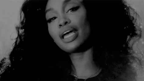 Sza Gif Banner, Sza Album Cover Wallpaper, Sza Gif, Sza Album Cover, Viking Vampire, Adult Aesthetic, Sza Aesthetic, Solana Rowe, Gif Banners