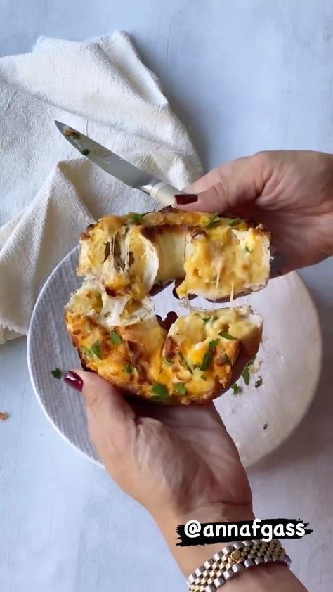 goodmorningamerica on Instagram: Start the morning right with @annafgass Baked BEC Bagel Boat! Part deli sandwich, part quiche, these are the perfect ‘on the go’ breakfast… Bagel Boats Breakfast, Everything Bagel Cream Cheese Breakfast Bake, Bacon Egg And Cheese Bagel Meal Prep, Bagel Breakfast Sandwich Sausage, Ham Egg And Cheese Bagel Sandwich, Egg Boats Recipe, Breakfast Bagels, Bacon Egg Cheese, Plain Bagel