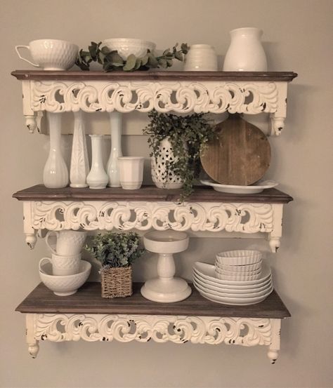 Victorian Floating Shelves, Coffee Corner, Victorian Decor, Diy Shelves, Victorian Homes, Farmhouse Style, Floating Shelves, Boho Chic, Dining Room