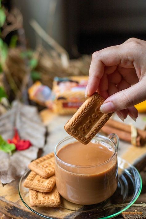 Chai Biscuit Photography, Tea With Biscuits Images, Parle G Biscuits Photography, Chai And Parle G, Tea And Biscuits Photography, Tea Dpz, Tea Lover Photography, Tea With Biscuits, Karak Tea