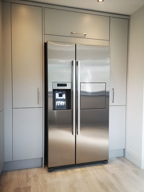 Big Freezer In Kitchen, Free Standing Fridge In Kitchen Ideas, Big Refrigerator Kitchen, Kitchen With Big Fridge, Free Standing Fridge In Kitchen, Big Fridge And Freezer, Fridge In Kitchen, Big Fridge, Double Door Fridge