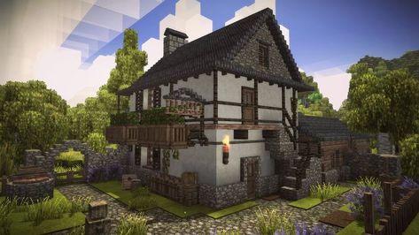 House 2 Story, Voxel Games, Minecraft City Buildings, Lovecraftian Horror, House Games, Minecraft City, Medieval Houses, Horror Themes, Castle House