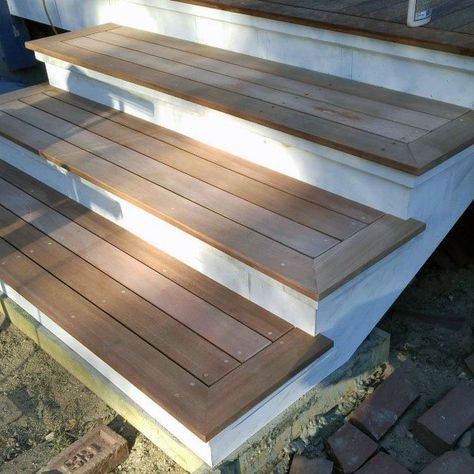 Top 50 Best Deck Steps Ideas - Backyard Design Inspiration Deck Steps Ideas, Design Per Patio, Patio Stairs, Front Porch Steps, Porch Stairs, Front Stairs, Patio Steps, Deck Steps, Patio Deck Designs