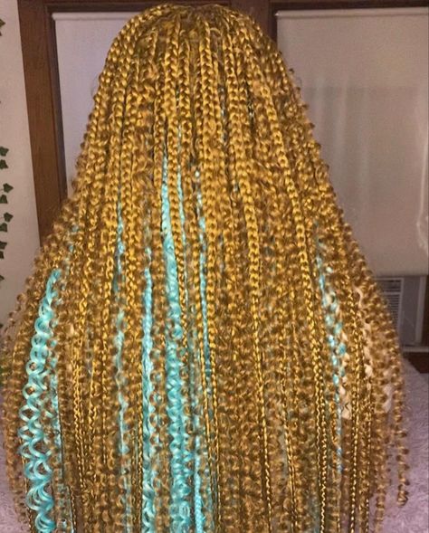 Bohemian Braided Hair, Blue Braids, Braiding Hair Colors, Colored Box Braids, High Fashion Hair, Blonde Box Braids, Big Box Braids Hairstyles, Weave Styles, Ethnic Hairstyles