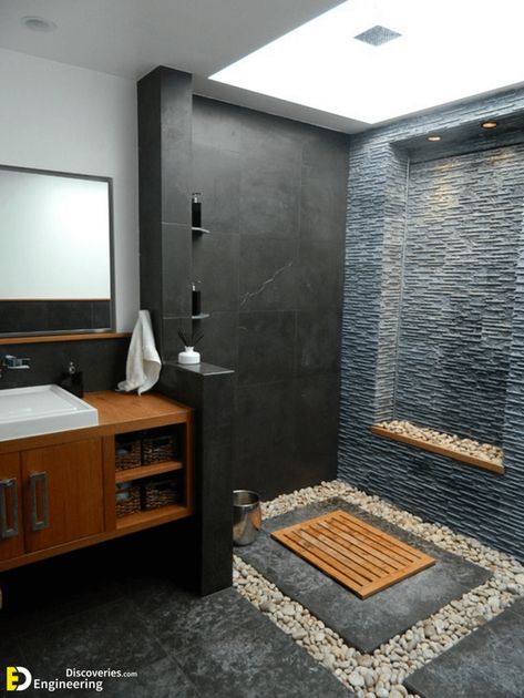 Bathroom Tiles Modern, Grey Stone Wall, Wood Floor Bathroom, Balinese Decor, Modern Tub, Home Engineering, Pebble Floor, Stone Bathroom, Bali Style