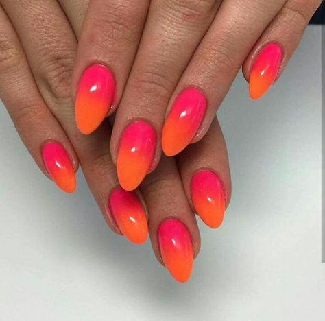 Orange Ombre Nails, Unghie Sfumate, Pink Ombre Nails, Trendy Nail Art Designs, Smink Inspiration, Ombre Nail Designs, Her Nails, Neon Nails, Orange Nails