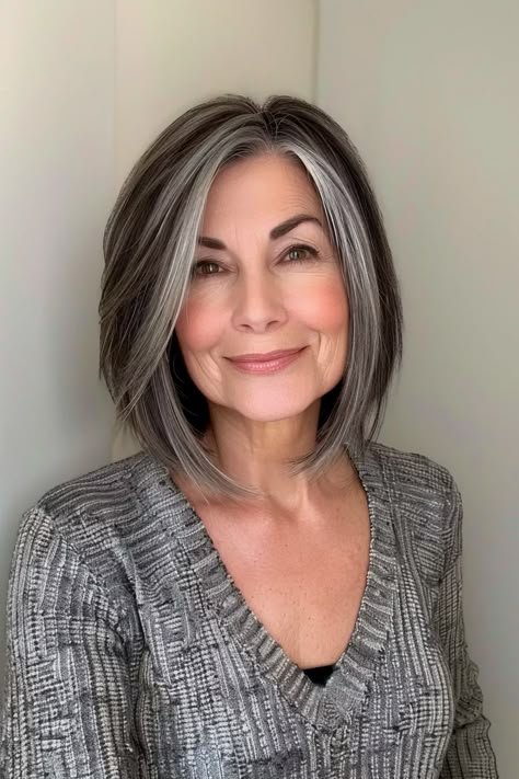 Stunning Salt and Pepper Hair Inspo for Women of All Ages - Flo's Blog Gray And Black Hair Short, Short Silver Highlights Hair, Hair Color Ideas For Salt And Pepper, Women Salt And Pepper Hair, Gray Hair Transformation, Highlights For Salt And Pepper Hair, Salt And Pepper Hair Color Ideas, Salt And Pepper Hair Over 50, Hair Color For Older Women