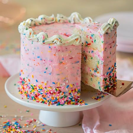 Cake Preppy, Sprinkles Birthday Cake, Pink Birthday Cake, Moist Vanilla Cake, Preppy Kitchen, Pink Birthday Cakes, 3rd Birthday Cakes, Sprinkle Cake, Funfetti Cake