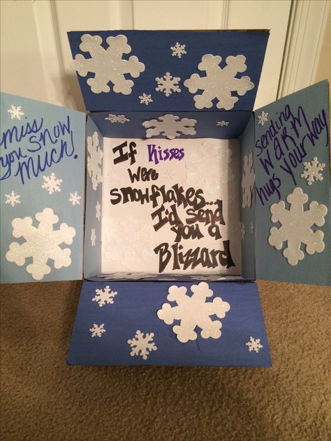 Snow themed care package... all from the Dollar Tree January Care Package Ideas, Christmas Care Package, Missionary Care Packages, Deployment Homecoming, Deployment Gifts, Package Ideas, College Care Package, Diy Gifts For Him, Cute Couple Gifts