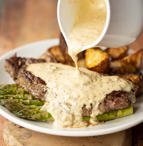 Scottish Dinner, Steak Cream Sauce, Peppercorn Sauce For Steak, Peppercorn Steak, Pork Chop Sauce, Whisky Sauce, Whiskey Sauce, Mustard Cream Sauce, Whiskey Cream