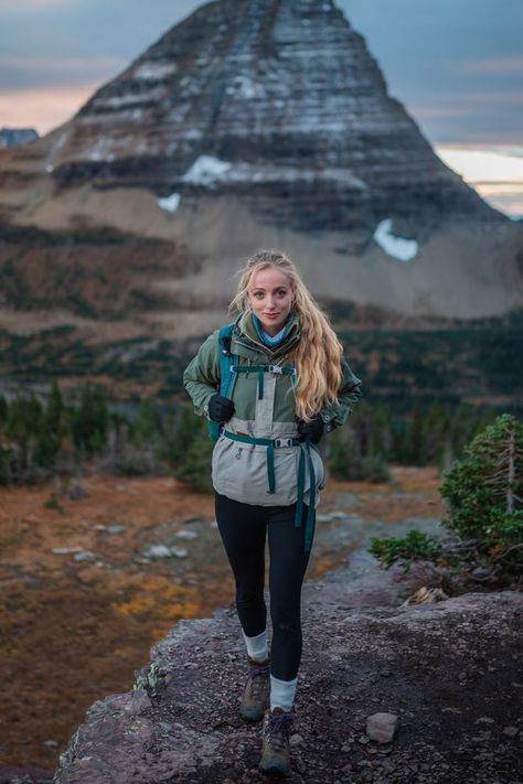 Fall Hiking Outfits, Hiking Outfits Summer, Trail Outfits, Outdoorsy Outfits, Wander Outfit, Walking Outfit, Trekking Outfit, Outfit Outdoor, Outdoor Outfits