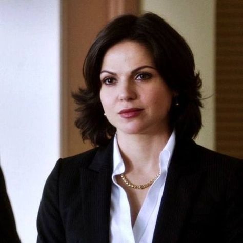 47 Year Old Women, Regina Ouat, Once Up A Time, Swan Queen, Regina Mills, I Love Mom, I Am A Queen, Evil Queen, Woman Crush