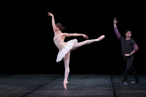 Marianela Nunez & Thiago Soares photographed by Cheryl Angear Marinella Nunez, Marianela Nunez, Royal Ballet School, The Royal Ballet, Russian Ballet, Dance It Out, Ballet School, Classical Ballet, Royal Ballet