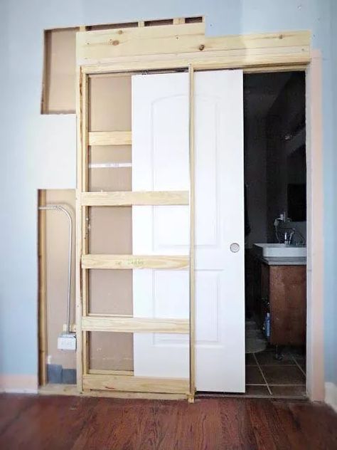 Pocket Doors Diy, Dold Dörr, Easy Home Improvement Projects, Easy Home Improvement, Pocket Door, White Doors, Diy Door, Pocket Doors, Home Repairs