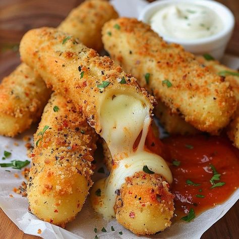 Cheesesticks Mozzarella Sticks, Sonic Mozzarella Sticks, Fried Mozzarella Sticks, 30 Aesthetic, Mozzarella Cheese Sticks, Road Trip Food, Mozzarella Sticks, Cheese Sticks, Deep Fryer