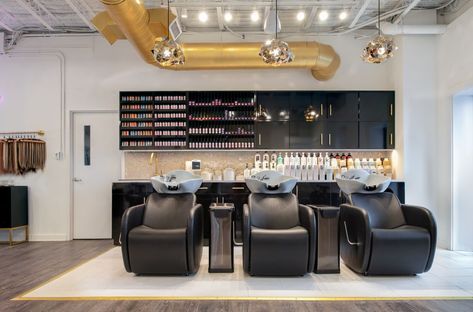 Tips for Making Luxury Look Effortless - Salon Management - Salon Today Bead Extensions, Salon Owner, Luxury Look, Bad Haircut, New Canaan, Salon Owners, Salon Ideas, Client Experience, Great Lengths