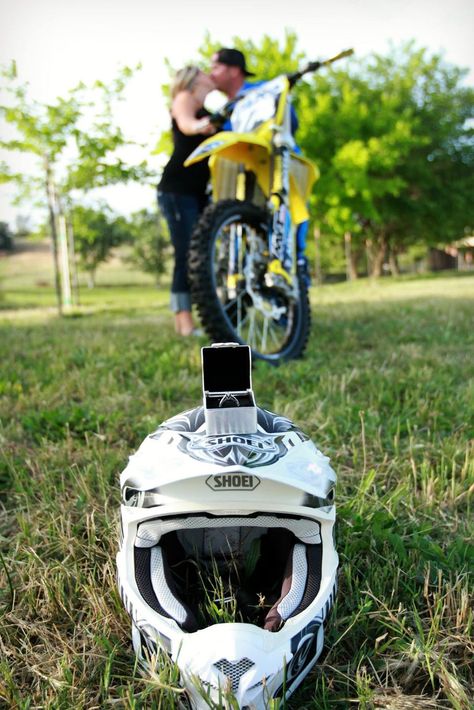 Dirt Bike Theme picture of the ring and couple by Desirae Monroe Photography Motocross Wedding, Dirt Bike Couple, Dirt Bike Wedding, Couple Motard, Dirt Bike Quotes, Bike Wedding, Motorcycle Wedding, Bike Couple, Motorcycle Couple