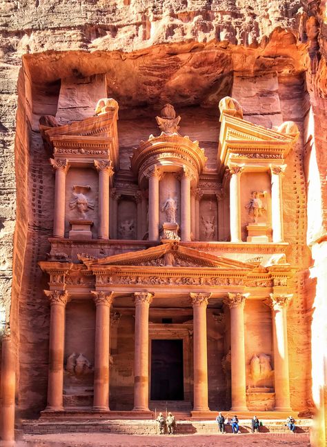 Vacation Memory: December 16, 2017 - that day I visited Petra Jordan.  #slowtravelingsoulsister #thatretirednomadlife #BlessedLife #IamATraveler #IamATravelAdvisor @SelfishMeTravel #dailyphoto #Petra #Jordan Photography by @danilew_1 . . . . From the entrance to the Treasury is about 1.5 miles and then there is the rest of this awesome UNESCO World Heritage city to explore. Petra City, Inside Photography, Jordan Photography, Petra Jordan, Vacation Memories, Blessed Life, That Day, Daily Photo, Unesco World Heritage