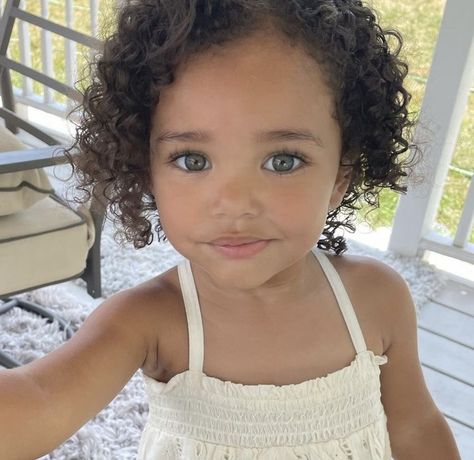 Pelo Color Vino, Biracial Babies, Cute Mixed Babies, Future Mommy, Mixed Kids, Foto Baby, Beautiful Angel, Mixed Babies