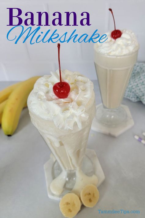 Banana Milkshake Recipe - Tammilee Tips Pudding Milkshake, Banana Pudding Milkshake, Banana Milkshake Recipe, Peach Milkshake, Strawberry Banana Milkshake, Homemade Milkshake, Magnolia Bakery Banana Pudding, Banana Pudding Poke Cake, Oreo Milkshake