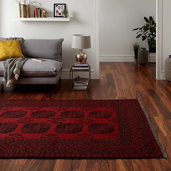 Red Carpet Living Room, Afghan Rugs Living Room, Red Carpet Decorations, Persian Rug Living Room, Grey Carpet Bedroom, Havenly Living Room, Living Room Red, Red Room, Carpet Living Room