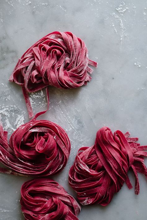 Beet Pesto, Beet Pasta, Spaghetti Vongole, Fresh Beets, Fodmap Friendly, Pasta Fatta In Casa, Pasta Dough, Pasta Noodles, Fresh Pasta