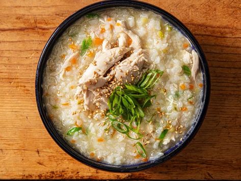 Dak Juk (Korean Chicken and Rice Porridge) Recipe Dak Juk, Korean Chicken And Rice, Juk Recipe, Korean Rice Porridge, Korean Porridge, Rice Porridge Recipe, Korean Comfort Food, Chicken Porridge, Postpartum Recipes