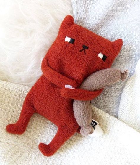 Hot water bottle or rice sack holder Pola Amigurumi, Ideal Toys, Fabric Toys, Sewing Toys, Sausages, Felt Toys, Animal Dolls, Felt Animals, Fabric Dolls