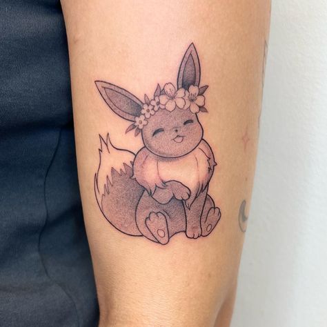 Eevee Tattoo, Evolution Tattoo, Pokemon Tattoos, Pokemon World, Pikachu Tattoo, Flash Tats, Her Tattoo, One Tattoo, Pokemon Tattoo