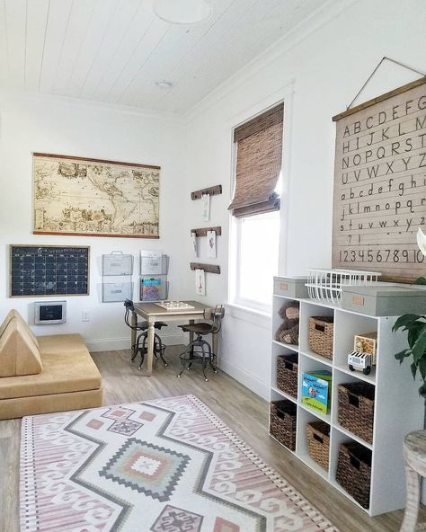 Boho Homeschool Room, Homeschool Room Decor, Homeschool Room Design, Homeschool Room Organization, Homeschool Space, Homework Room, Homeschool Decor, Boys Playroom, Homeschool Room