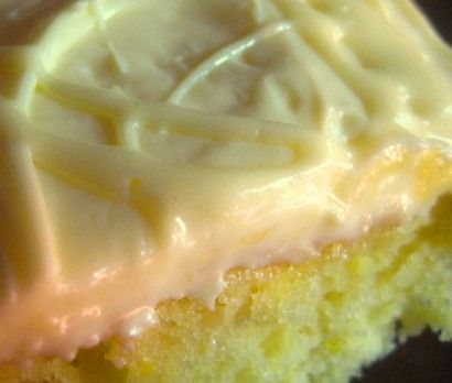 Lemon Drop Cake, Drop Cake, Think Food, Cake Mix Recipes, Lemon Desserts, Lemon Recipes, Lemon Drop, Yummy Sweets, Lemon Cake