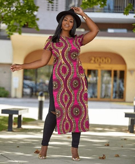 Ankara Tops With Jeans - 20 Ways To Wear Ankaras With Jeans African Print Tops, African Designs, Dress Ankara, Style Africain, Diesel Punk, Best African Dresses, Short African Dresses, African Dresses Modern, Afrikaanse Mode