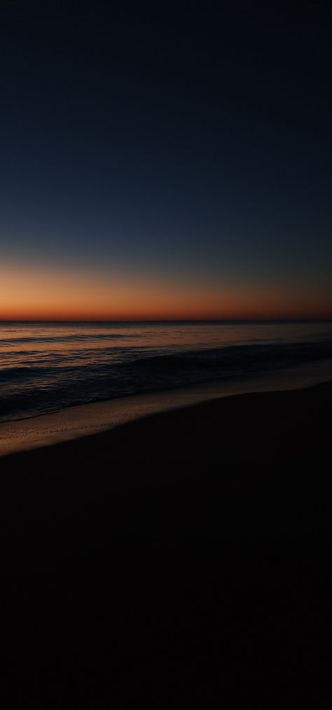 Artsy Lockscreen, Calm Wallpaper, Salisbury Beach, Dark Background Wallpaper, Sky Photography Nature, Daisy Wallpaper, Iconic Wallpaper, Beautiful Wallpaper For Phone, Cool Wallpapers For Phones