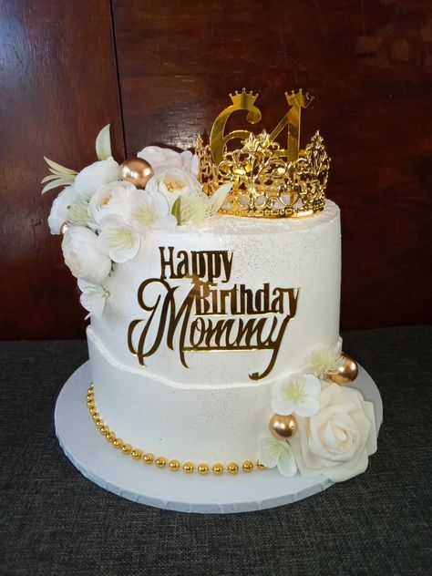 47 Birthday Cakes For Women, 35 Cake Birthday Woman, Album Cake, White And Gold Cake, Gold Cakes, Birth Cakes, Cake Designs For Kids, Barbie Birthday Cake, Birthday Cake For Mom