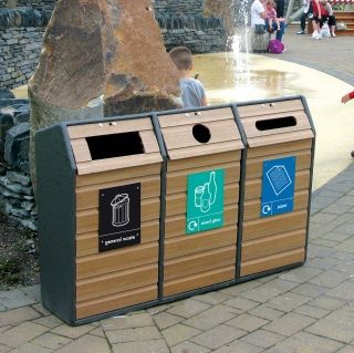 Park Bench Design, Metal Bins, Garbage Waste, Urban Furniture Design, Recycling Station, Parks Furniture, Litter Bin, Metal Outdoor Furniture, Timber Slats